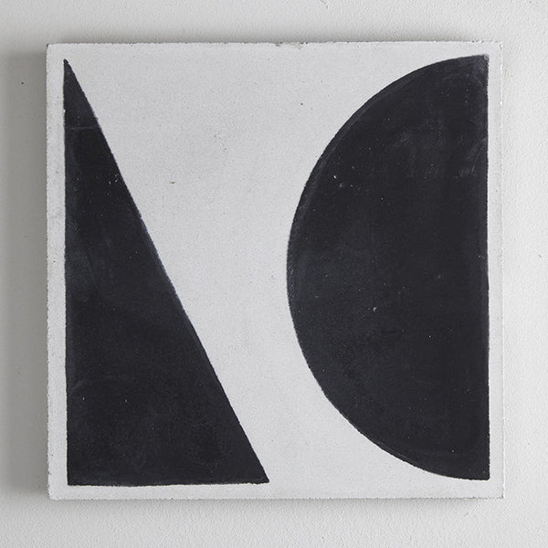 Split Shift Tile Black 2