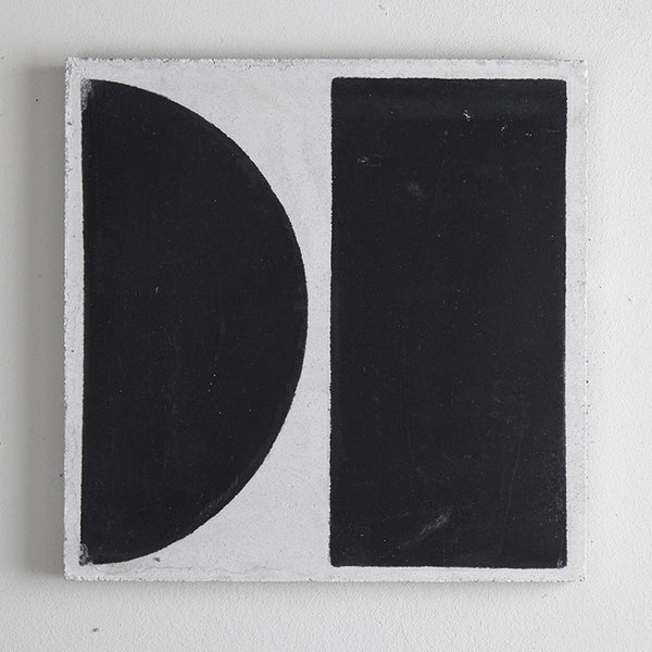 Split Shift Tile Black 3