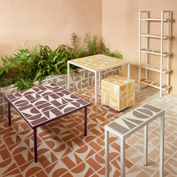 SPLIT SHIFT — indoor/outdoor DINING TABLE L